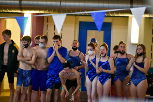 CHS Swim Team Relays a Message of Team Building