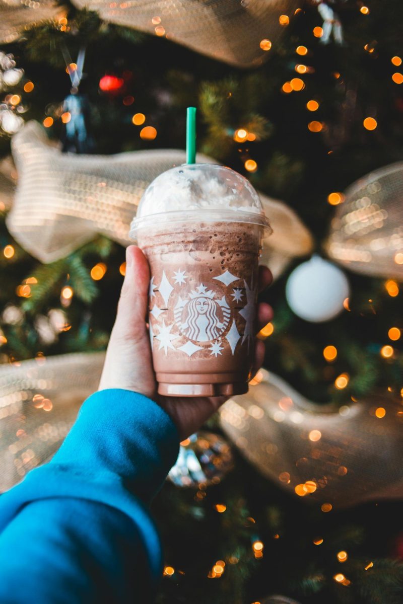 This Holiday Menu at Starbucks Totally Sleighs