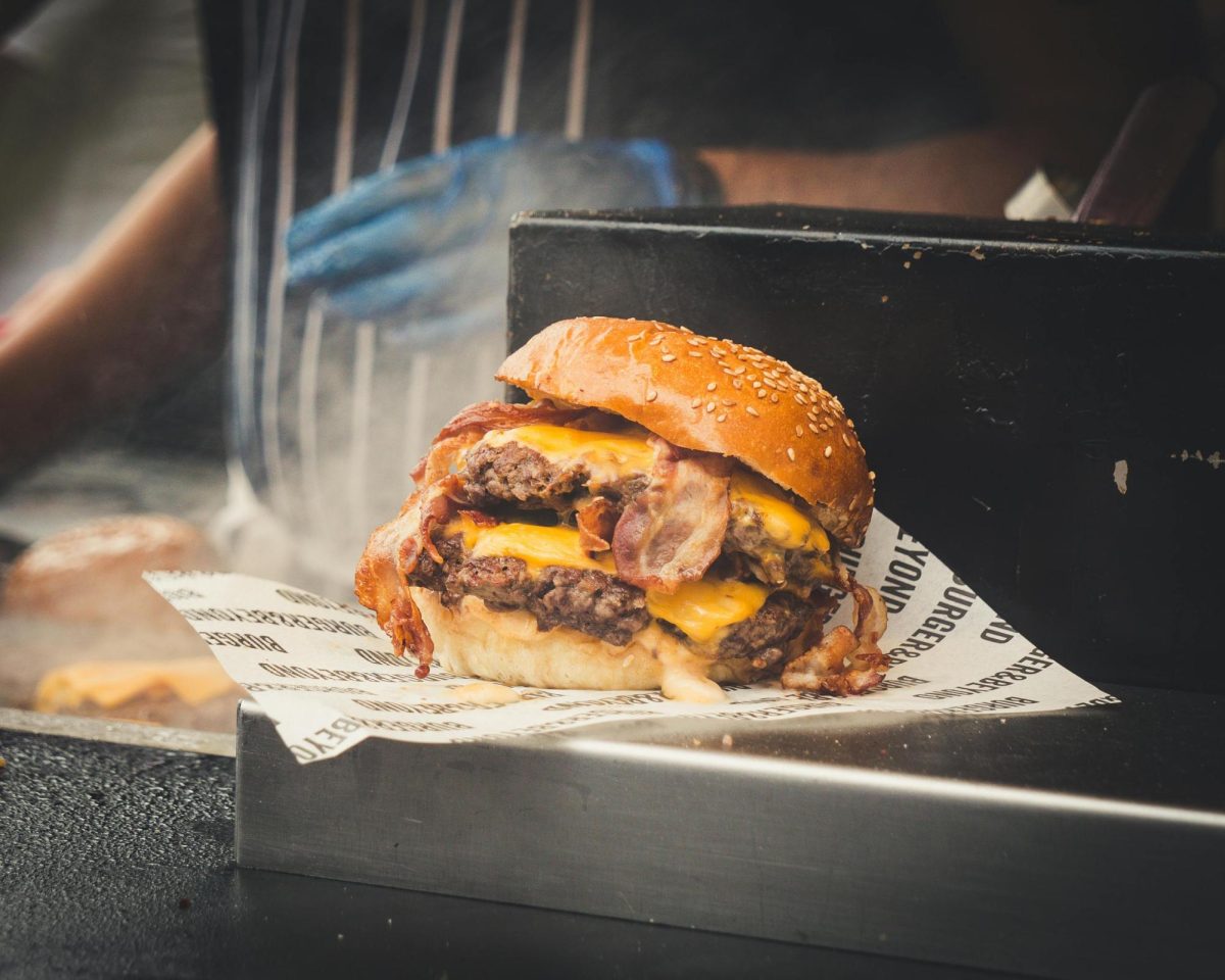 Photo by Adrian Dorobantu: https://www.pexels.com/photo/cheeseburger-on-table-2089717/